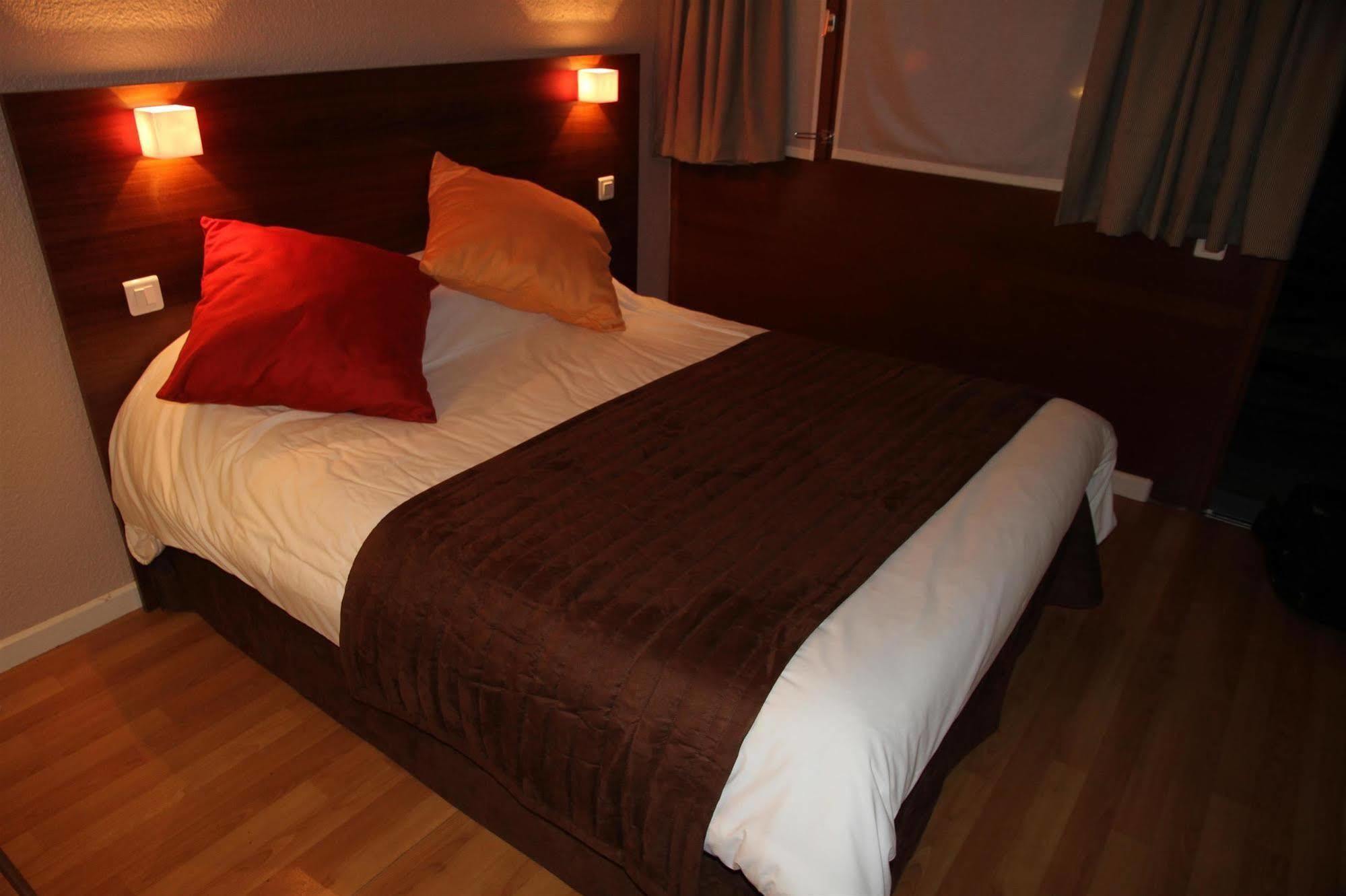 Kyriad Montpellier Nord Parc Euromedecine Hotel